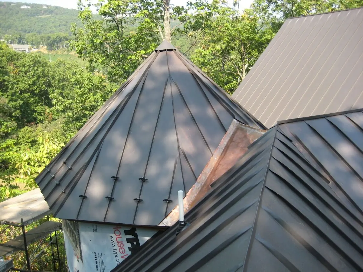 Professional Roof Tarp Installation by Craftsman Roofing in Hidden Valley Lake